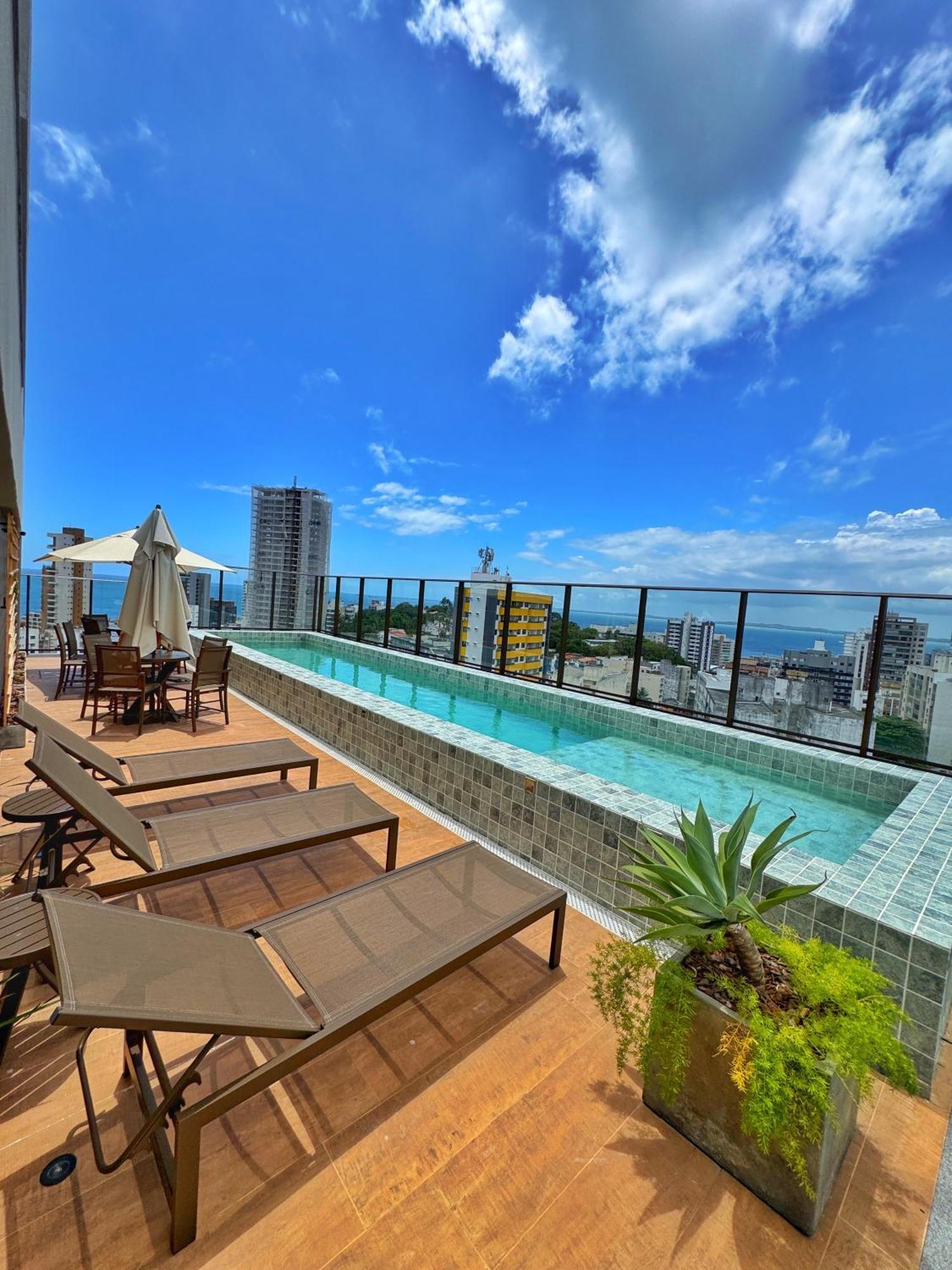 Feriado Do Trabalho Com Rooftop Com Piscina Vista Mar, Academia E Apartment Salvador