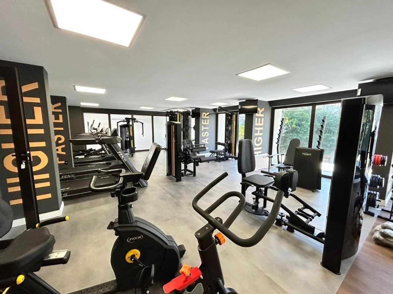 Apartamento Feriado Do Trabalho Com Rooftop Com Piscina Vista Mar, Academia E