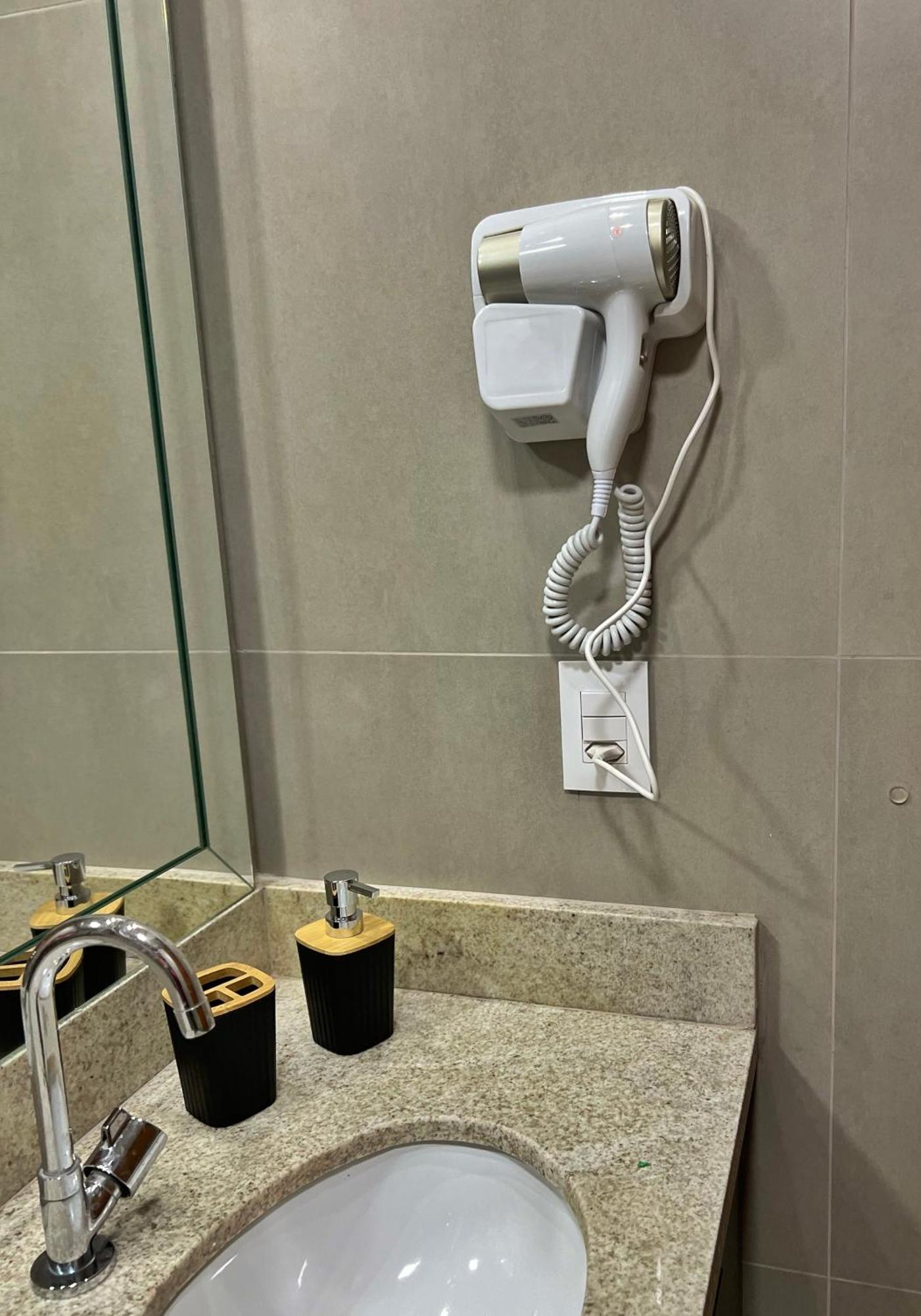 Apartamento Feriado Do Trabalho Com Rooftop Com Piscina Vista Mar, Academia E Salvador de Bahía
